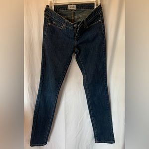 Aeropostale Ashley ultra skinny juniors 1/2 short jeans no distress